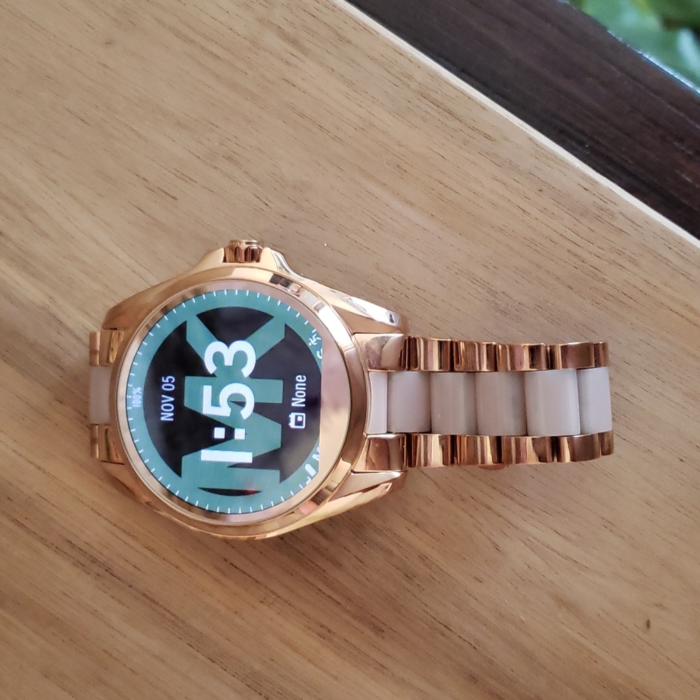 MK Smart watch